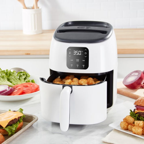 Air Fryer in white